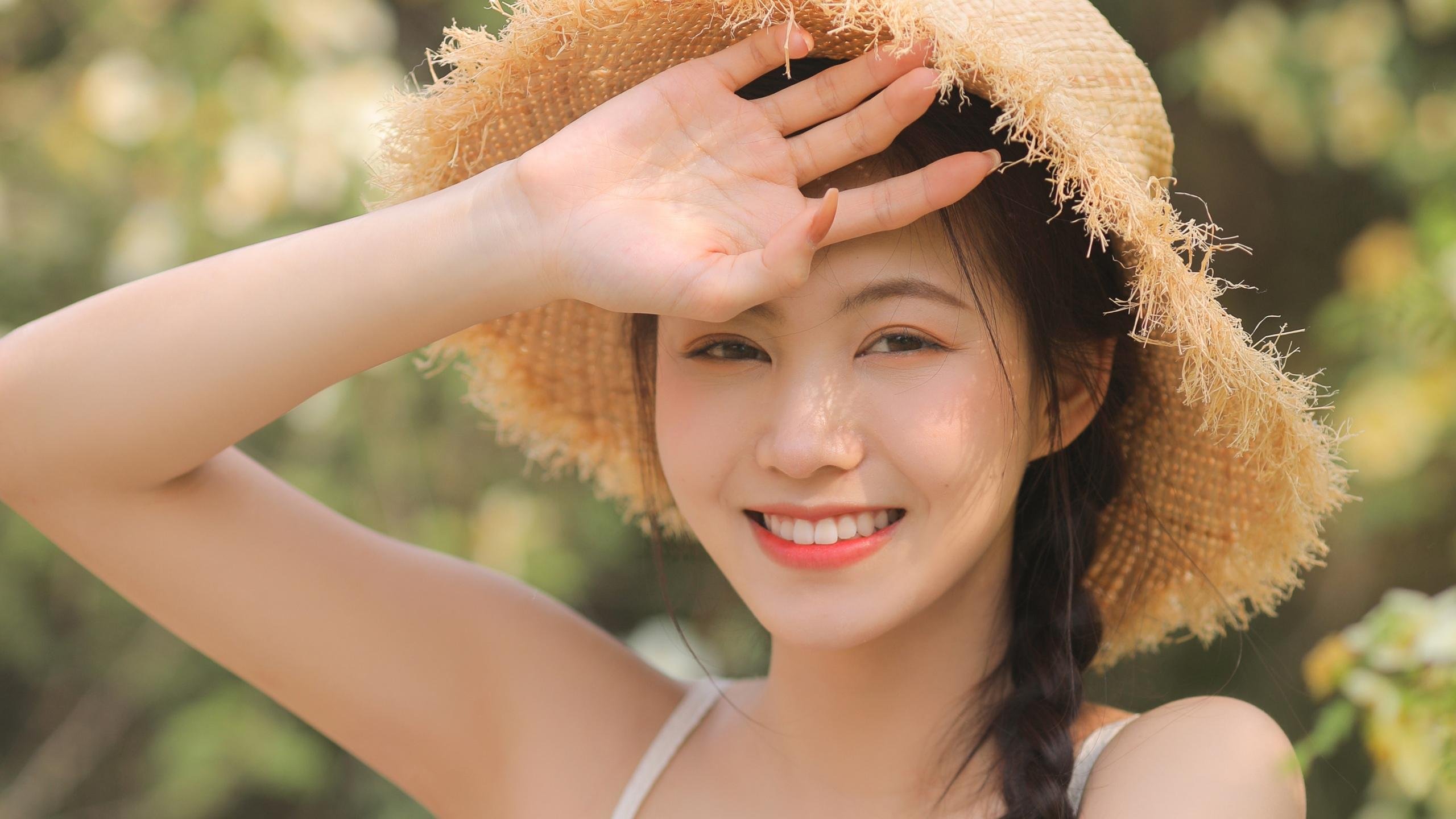 教练如何判断比赛节奏是否需临时改变，比赛正在进行中教练可以随时提醒指导运动员吗