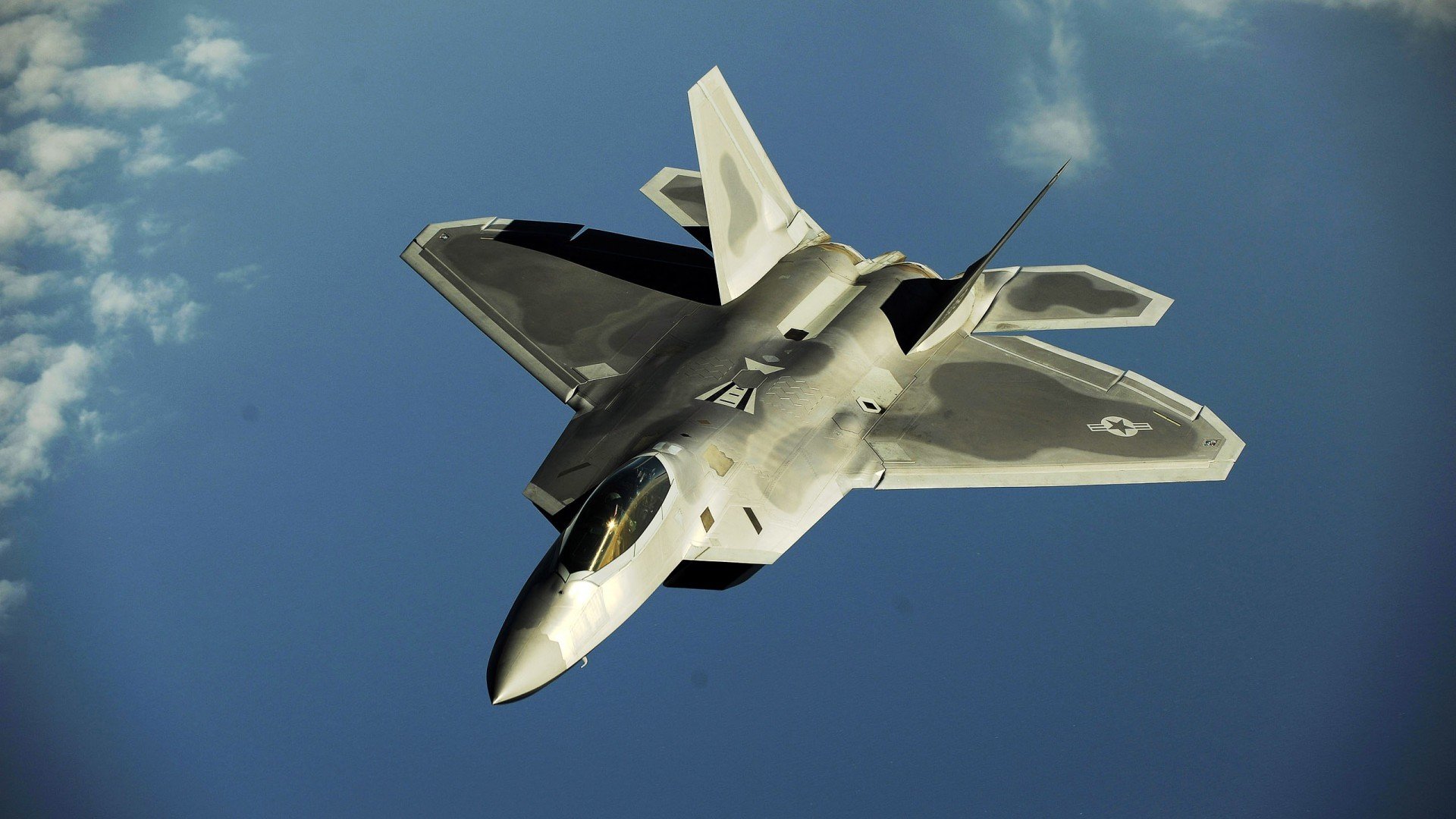 熊猫体育在线官网-足球运动在校园文化节中的展示频率提升，普及率不断扩大，校园足球文化活动有哪些