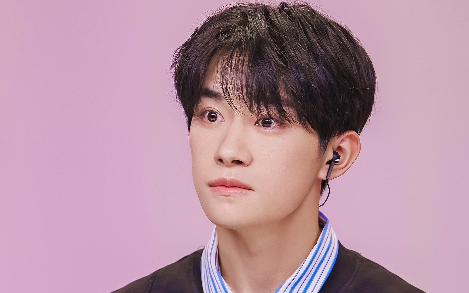 熊猫体育全站-黎巴嫩男篮在西亚锦标赛中迎战众强队，展现强大实力